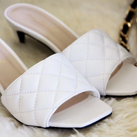 White Quilted Square Toe Heel Mules Sandal Shoes - Picture 3 of 10